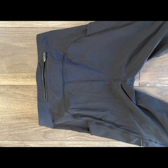 Lululemon Speed Up Mid-Rise tight - Picture 8 of 9